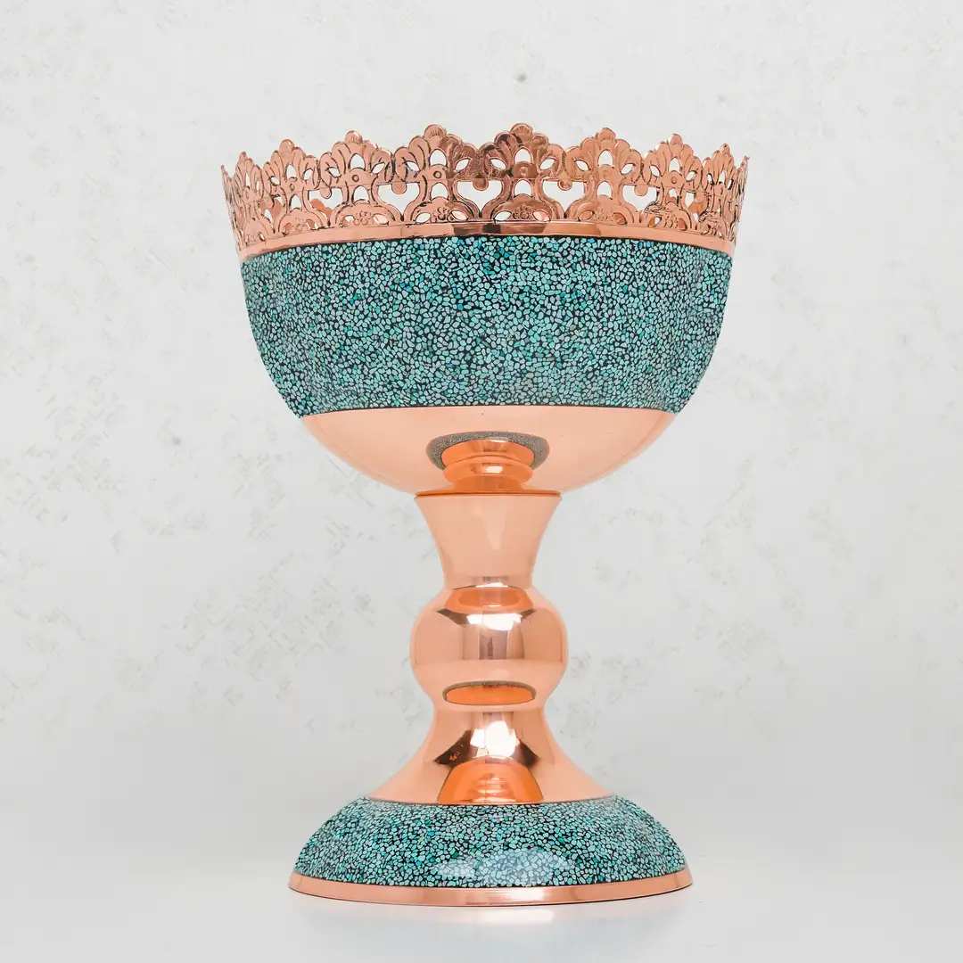 آجیل خوری فیروزه کوبی